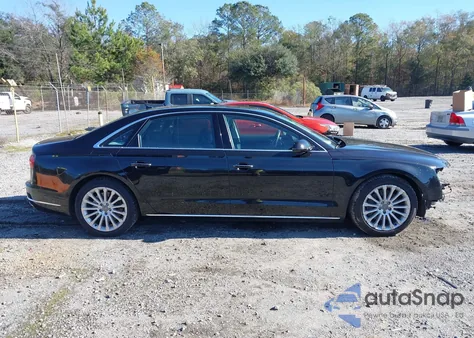 2015 Audi A8 L 4.0T z USA, uszkodzony, nr VIN WAU32AFD2FN012408